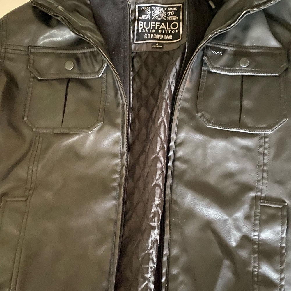 Jacket - Picture 2 of 8